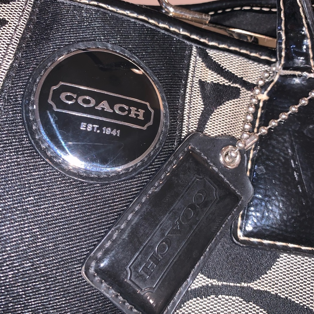 Coach Purse - Picture 4 of 7